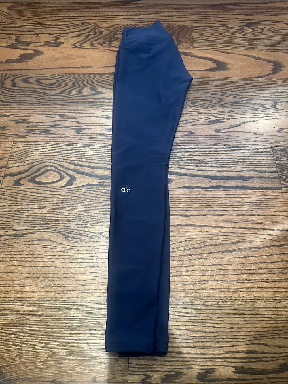 ALO Yoga Women’s Sz. S Navy High-Rise Airlift Leggings
